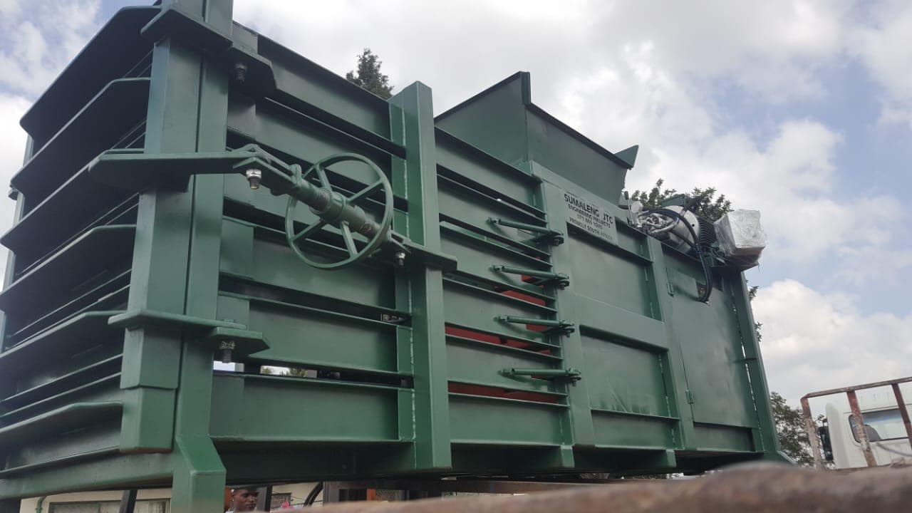 H25 Baling Machine